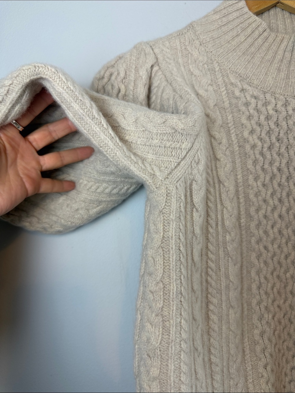Sea New York Cable Stitch Sweater Extrafine Merino Wool in Barley Small Luxury - Picture 9 of 16
